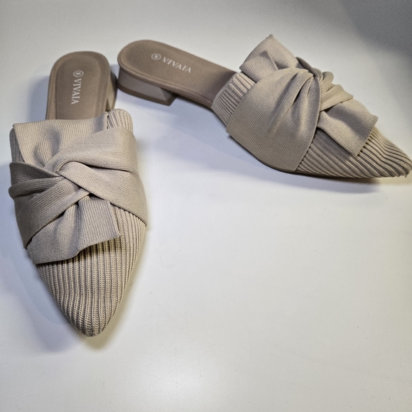 Vivaia Yaffa Pointed-Toe Knot Mules Almond Tan Flat Slides Neutral Office Size 8 - Picture 2 of 10